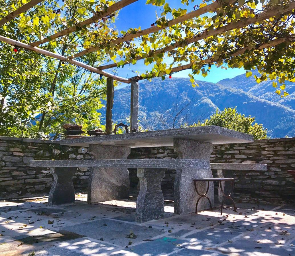 Hotel Rustici Maggia Aurigeno Exterior foto